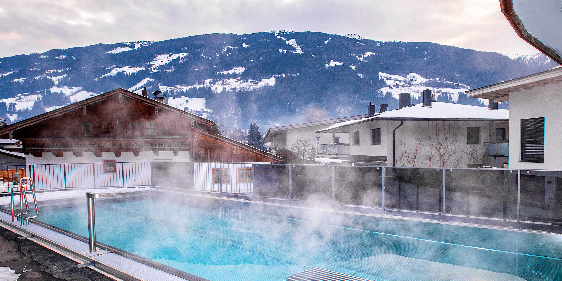 Pool im Winter | Der Pinzger Stumm
